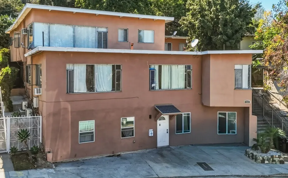 3815 Don Tomaso Dr, Los Angeles, CA, apartment building for sale